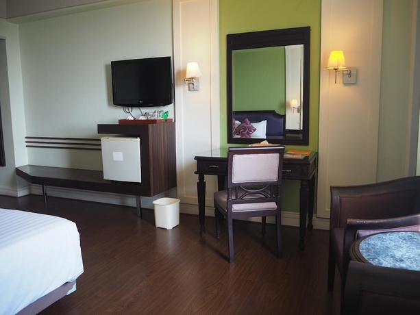 Imagen de la habitación del Hotel Charoenthani Khonkaen. Foto 9