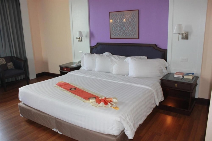 Imagen de la habitación del Hotel Charoenthani Khonkaen. Foto 16