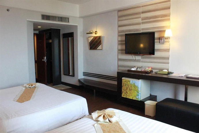 Imagen de la habitación del Hotel Charoenthani Khonkaen. Foto 18