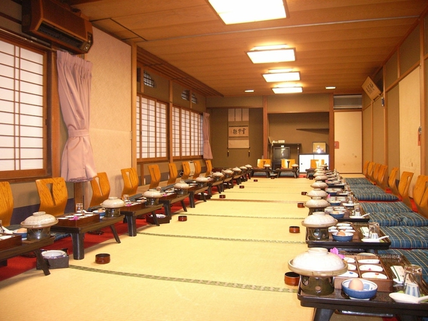 Imagen de los interiores del Hotel Charoku Honkan. Foto 11