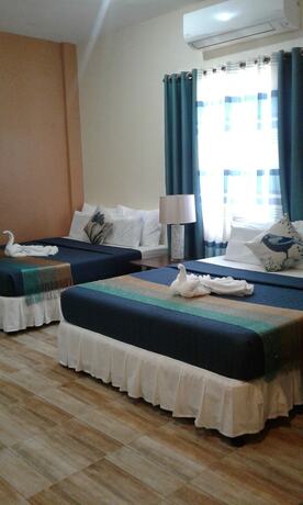 Imagen general del Hotel Charo's Dormitel. Foto 10