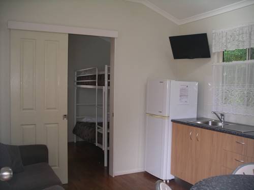 Imagen de la habitación del Hotel Charters Towers Tourist Park. Foto 6
