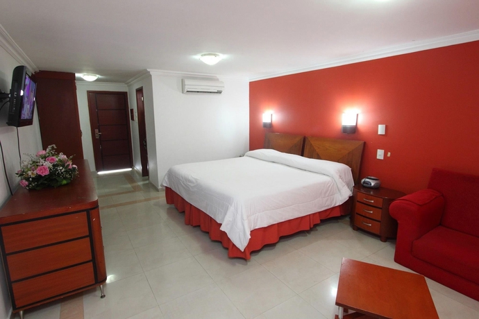 Imagen de la habitación del Hotel Charthon. Foto 6