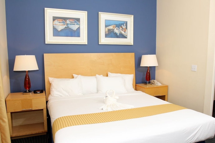 Imagen de la habitación del Hotel Charthouse And Suites. Foto 5