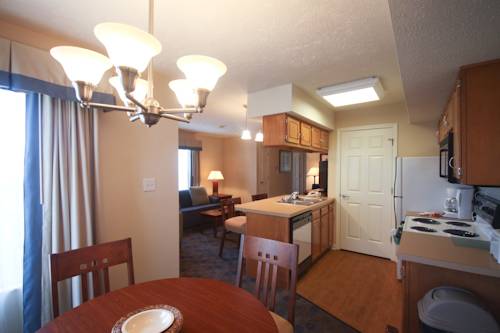 Imagen de la habitación del Hotel Charwood Suites. Foto 8