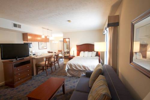 Imagen de la habitación del Hotel Charwood Suites. Foto 16