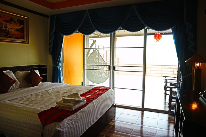 Imagen de la habitación del Hotel Chasa Rakthai Resort. Foto 3