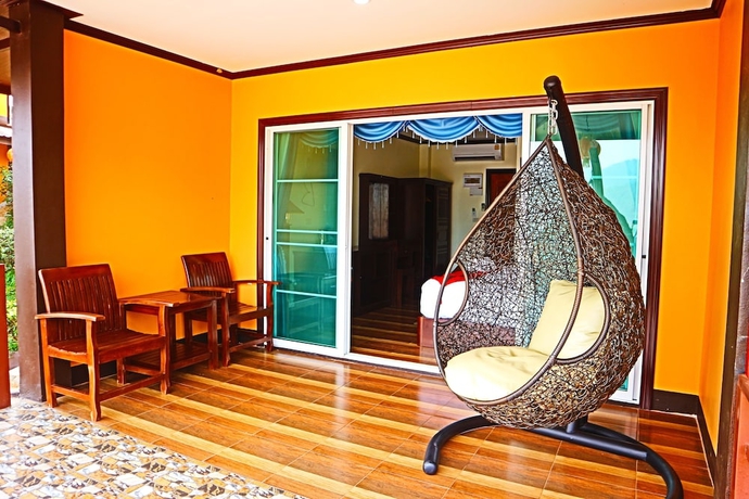 Imagen de la habitación del Hotel Chasa Rakthai Resort. Foto 8