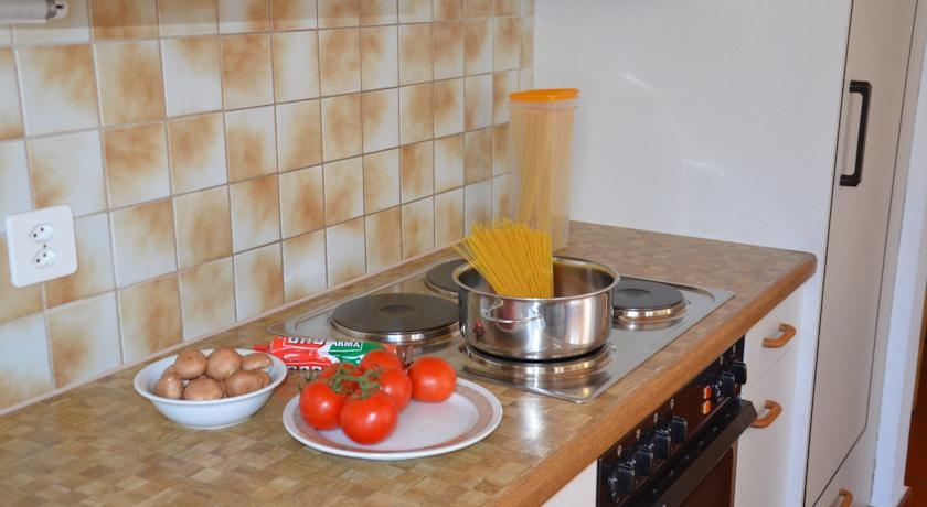 Imagen de la habitación del Hotel Chasa Ravaischa. Foto 5