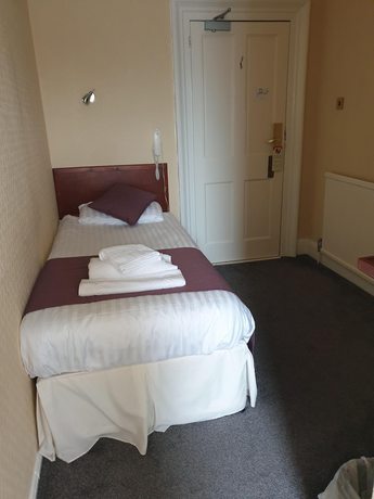 Imagen de la habitación del Hotel Chase. Foto 12