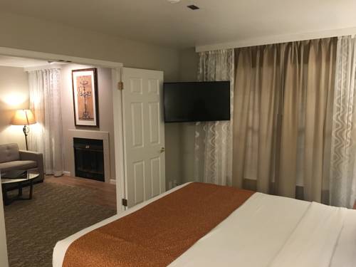 Imagen de la habitación del Hotel Chase Suite Newark Silicon Valley. Foto 12