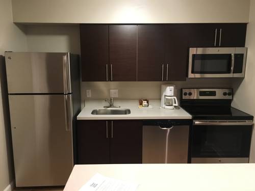 Imagen de la habitación del Hotel Chase Suite Newark Silicon Valley. Foto 13