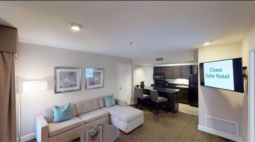 Imagen de la habitación del Hotel Chase Suites Brea-fullerton. Foto 10