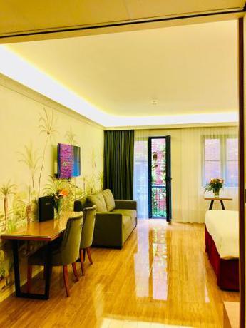 Imagen general del Hotel Chasse Residency. Foto 9