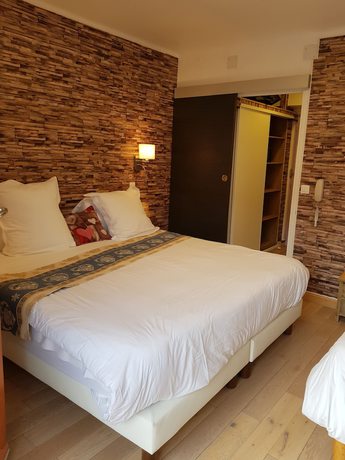 Imagen de la habitación del Hotel Chastellares. Foto 9