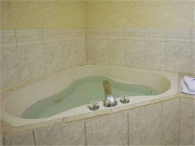 Imagen de la habitación del Hotel Chataura. Foto 12