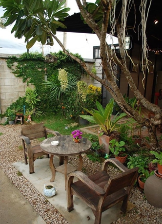 Imagen de los exteriores del Hotel Chatchanan Resort. Foto 16