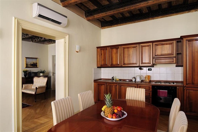 Imagen de la habitación del Hotel Chateau 9 Apartments By Adrez Living. Foto 8