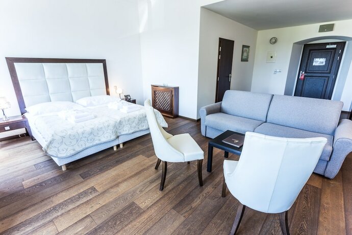 Imagen general del Hotel Chateau Appony. Foto 4