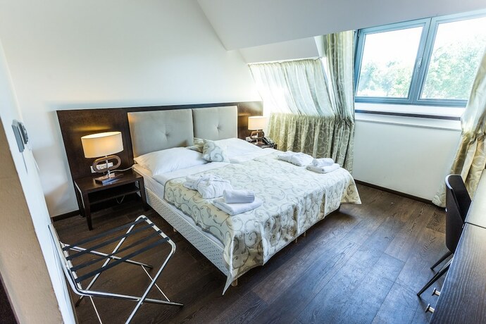 Imagen de la habitación del Hotel Chateau Appony. Foto 20