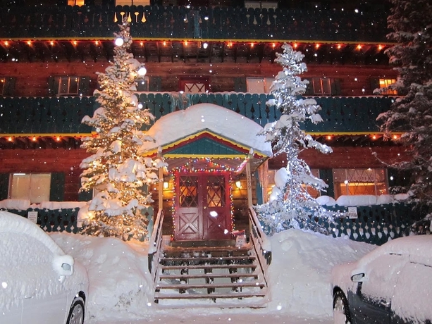 Imagen general del Hotel Chateau Apres Lodge. Foto 5