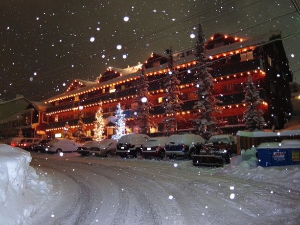 Imagen general del Hotel Chateau Apres Lodge. Foto 6