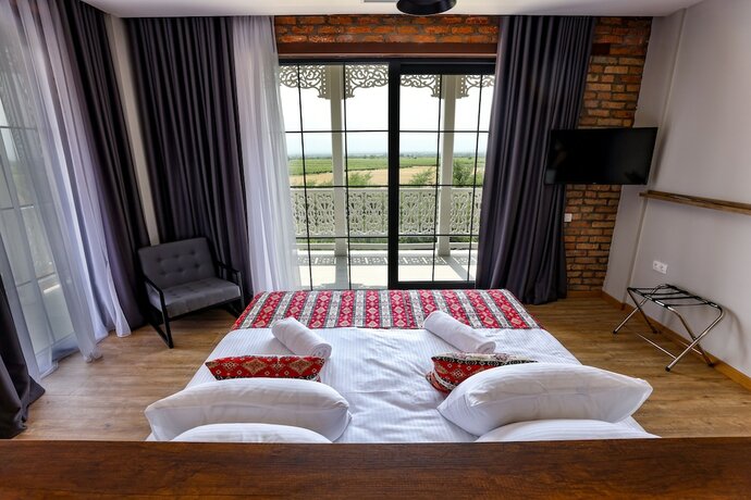 Imagen general del Hotel Chateau Artwine. Foto 3