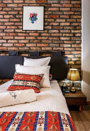 Imagen de la habitación del Hotel Chateau Artwine. Foto 13