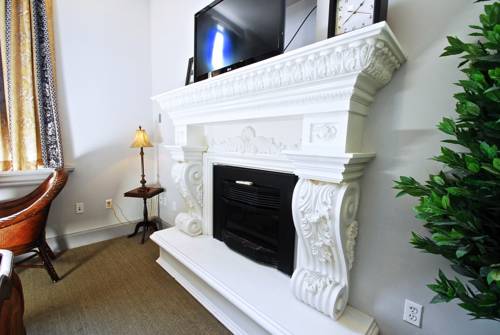 Imagen de la habitación del Hotel Chateau Avalon. Foto 3