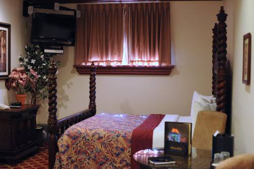 Imagen de la habitación del Hotel Chateau Avalon. Foto 9