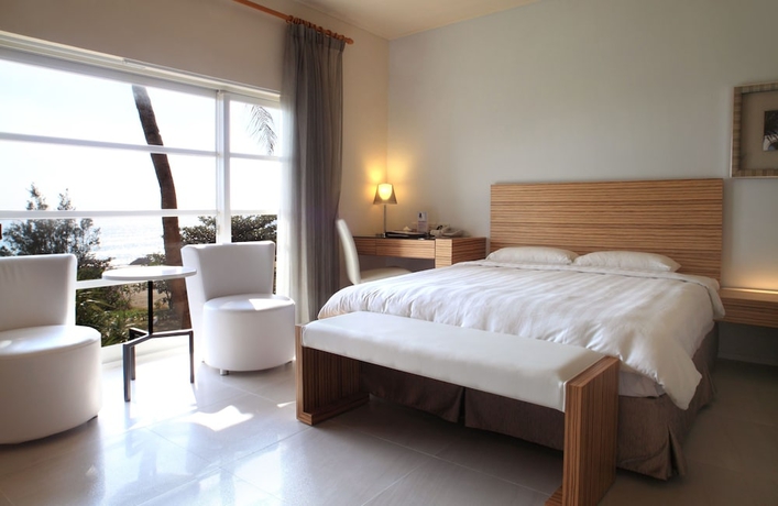 Imagen de la habitación del Hotel Chateau Beach Resort. Foto 12