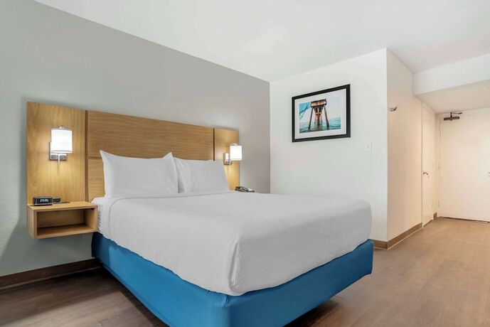 Imagen general del Hotel Chateau Beachfront Resort, Bw Signature Collection. Foto 2