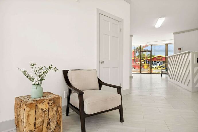 Imagen general del Hotel Chateau Beachfront Resort, Bw Signature Collection. Foto 3