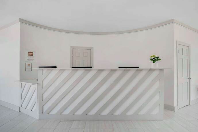 Imagen general del Hotel Chateau Beachfront Resort, Bw Signature Collection. Foto 4