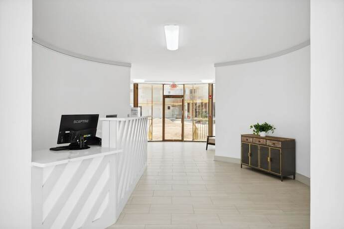 Imagen general del Hotel Chateau Beachfront Resort, Bw Signature Collection. Foto 6