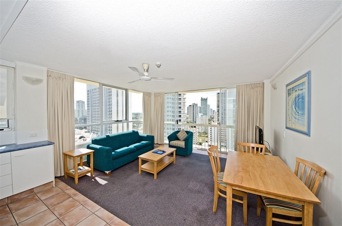 Imagen de la habitación del Hotel Chateau Beachside. Foto 5