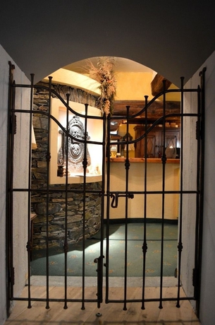 Imagen de los interiores del Hotel Chateau Blanc. Foto 16