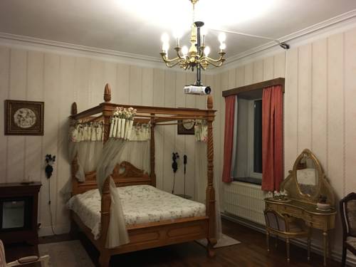 Imagen de la habitación del Hotel Chateau Bleu. Foto 16