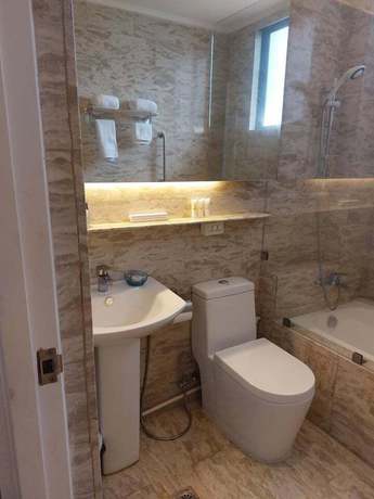 Imagen de la habitación del Hotel Chateau Bleu Resort. Foto 16