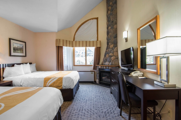 Imagen de la habitación del Hotel Chateau Canmore. Foto 2