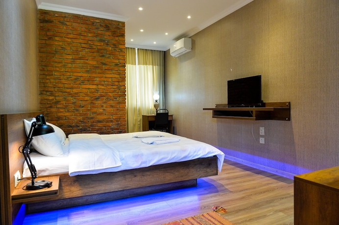 Imagen de la habitación del Hotel Chateau Chikovani. Foto 7