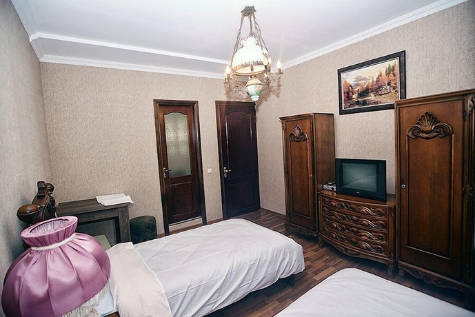 Imagen de la habitación del Hotel Chateau Chikovani. Foto 13
