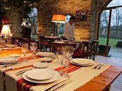 Imagen del bar/restaurante del Hotel Chateau D agneaux. Foto 2