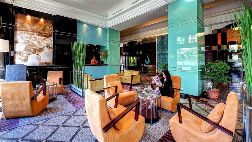 Imagen de los interiores del Hotel Chateau De Bangkok. Foto 9