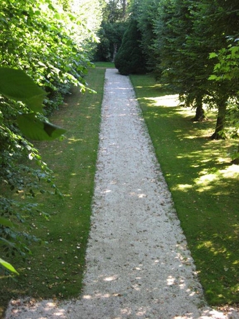 Imagen de los exteriores del Hotel Chateau De Bazeilles. Foto 11