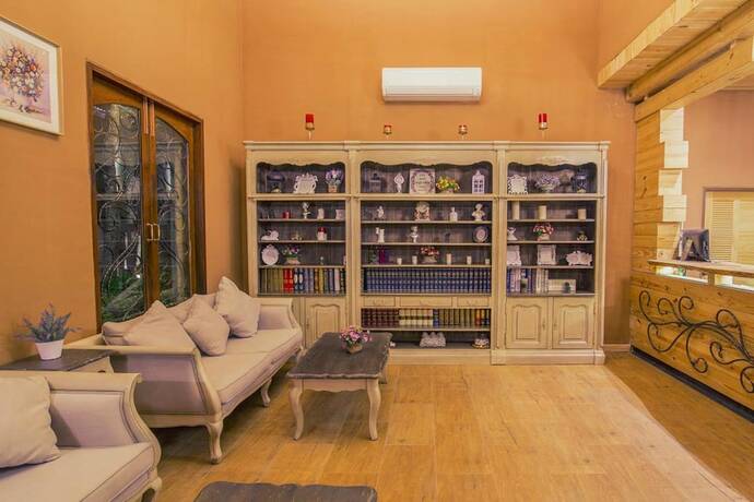 Imagen de los interiores del Hotel Chateau De Bear Hotel. Foto 19