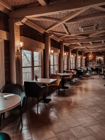 Imagen del bar/restaurante del Hotel Chateau De Castel Novel, Varetz. Foto 4
