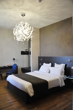 Imagen de la habitación del Hotel Chateau De Champlong. Foto 3