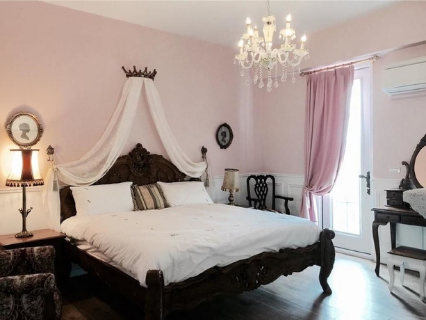 Imagen de la habitación del Hotel Chateau De France. Foto 2