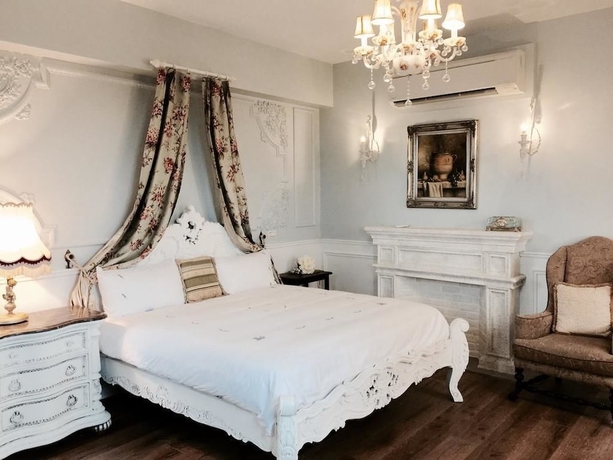 Imagen de la habitación del Hotel Chateau De France. Foto 3